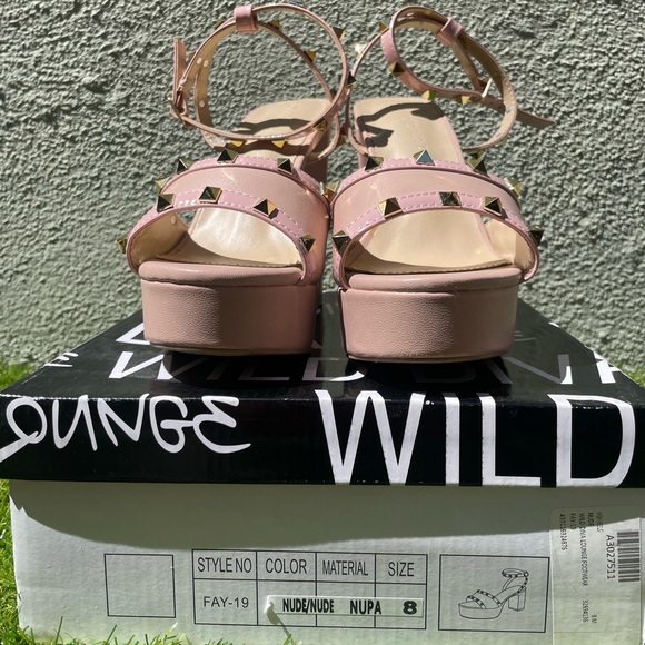 Wild Diva Lounge | Pink Nude Pyramid Studded Platform Heeled Sandal | Size 8 NWT - Picture 10 of 10